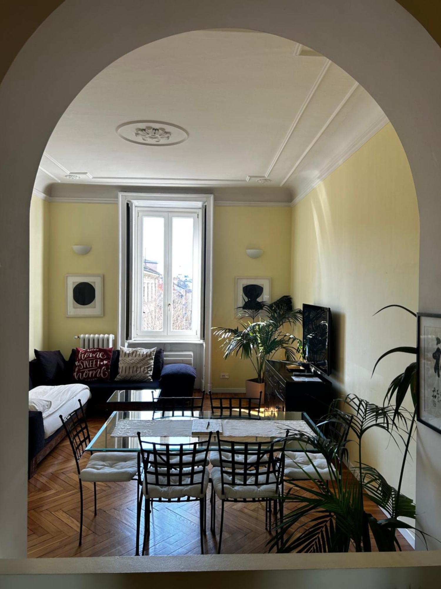 Sant'Ambrogio With Charme Apartment Milan Exterior photo